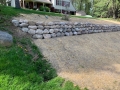 natural-boulder-retaining-wall-2